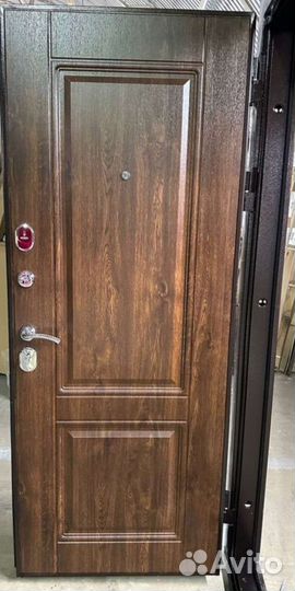 Двери входные, 10 см. Со склада