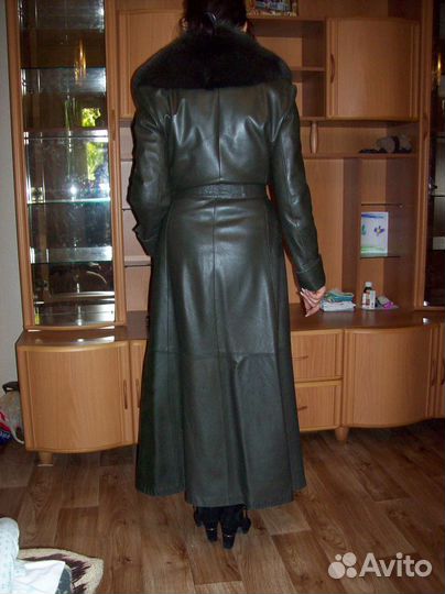 Кожаный плащ