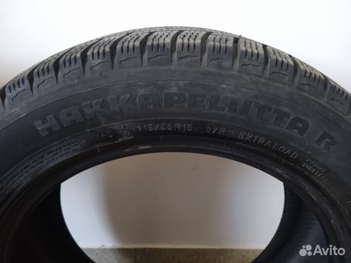 Nokian Tyres Hakkapeliitta R 215/55 R16
