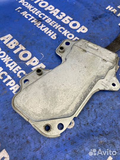 Ограничитель двери. Scania P094Cb6X4Hz260