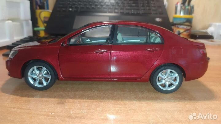 Geely Emgrand EC 7 1:18