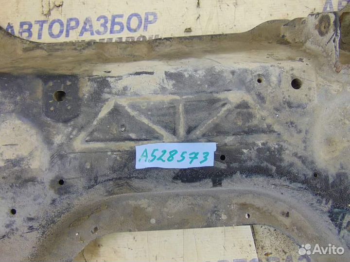 Балка подмоторная для Peugeot 300 308 2007