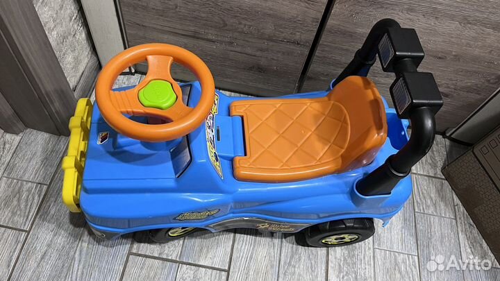 Машинка-каталка Полесье