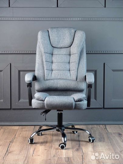 Офисное кресло