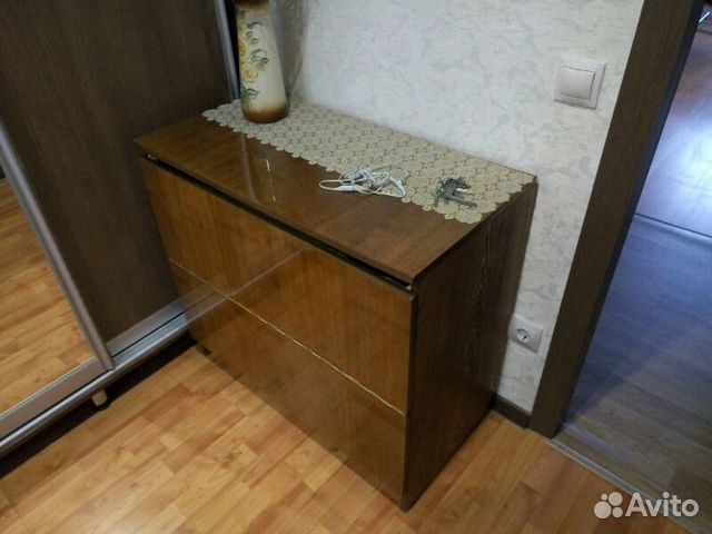 Тумба для белья в ванную с откидной дверцей