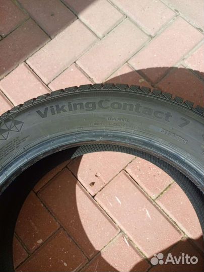 Continental ContiVikingContact 7 205/55 R17
