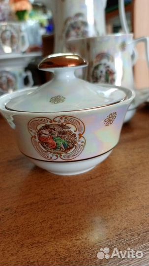 Чайный сервиз мадонна гдр, винтаж