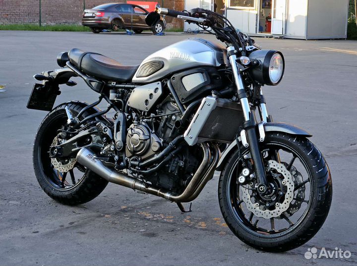 Yamaha XSR700