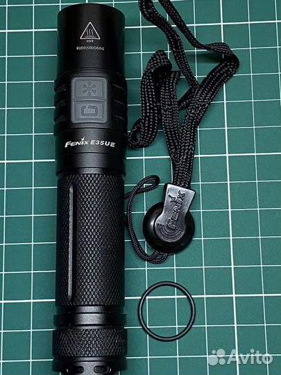 Фонарь Fenix E35 UE