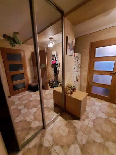 2-к. квартира, 55 м², 2/6 эт.