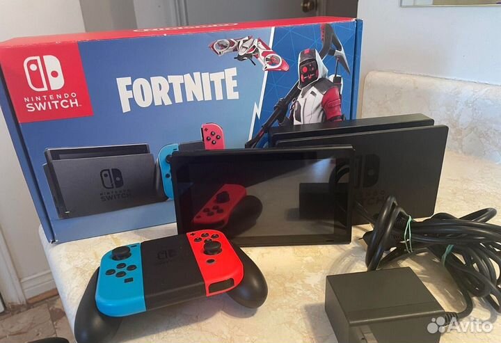 Nintendo Switch Fortnite Double Helix Bundle