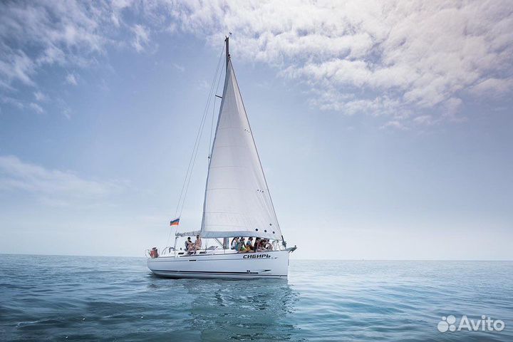 Морская прогулка на яхте в Адлере