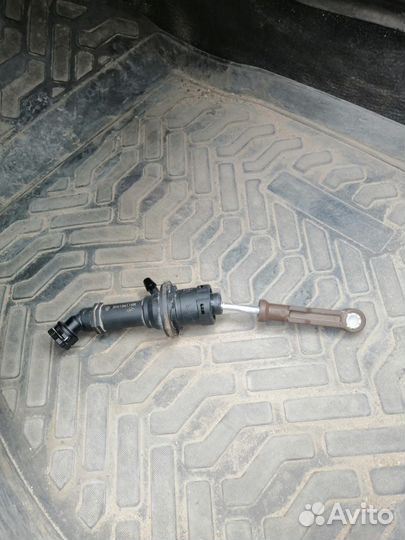 Главный тормозной цилиндр