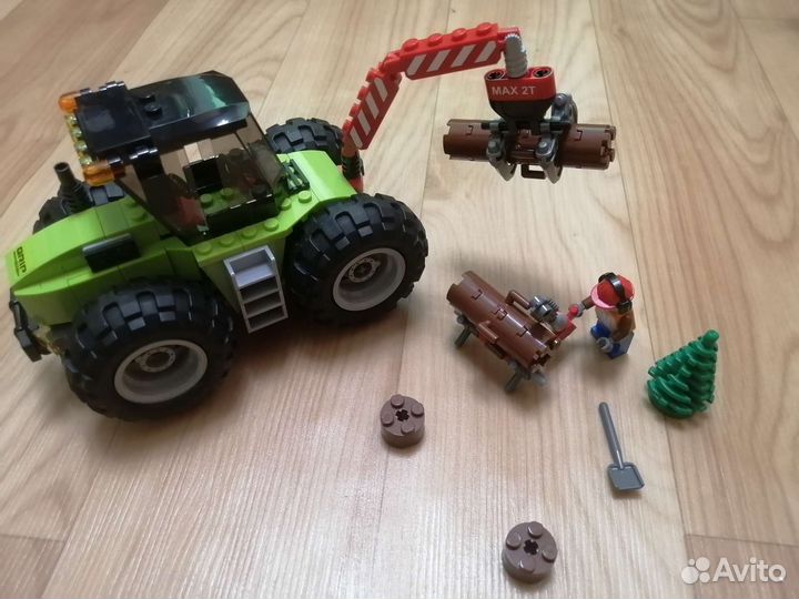 Lego city трактор в лесу 60181