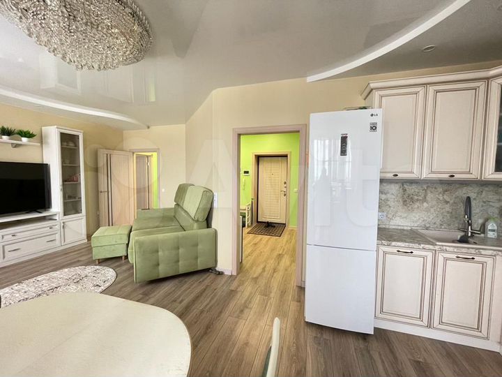 2-к. квартира, 65 м², 8/9 эт.
