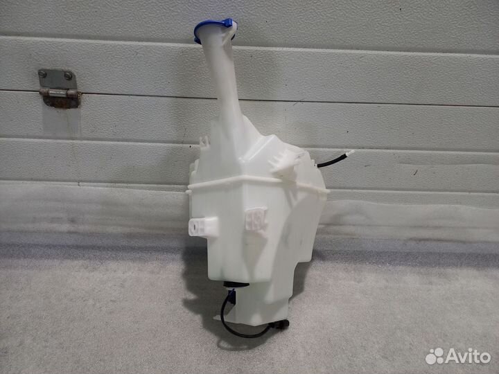 Бачок омывателя с моторчик Rio 4 (2020 - нв)