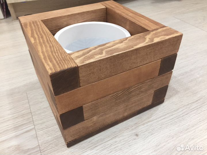 Деревянные кашпо (для цветов)