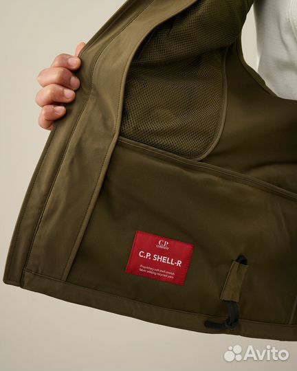 Жилетка CP Company C.P. Shell-R Utility Vest M/L/X