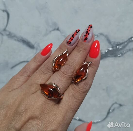 Серьги С янтарём