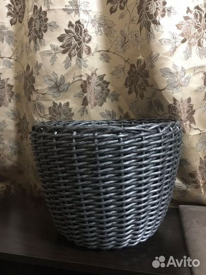 Корзина плетеная большая