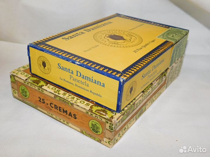 Старая деревянная коробка от Кубинских сигар