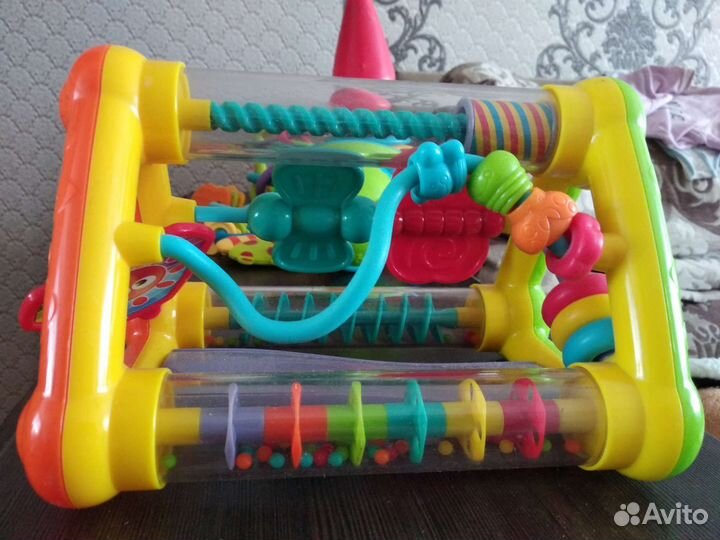 Развивающие игрушки