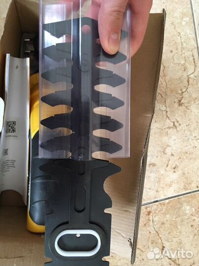 Электрический триммер кусторез