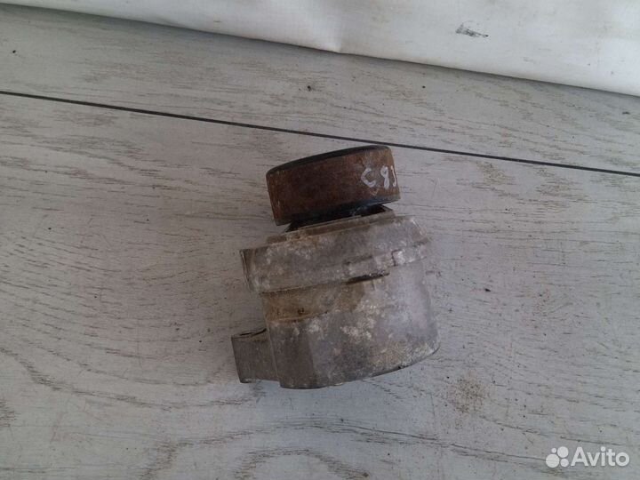 Honda Accord натежитель ремня