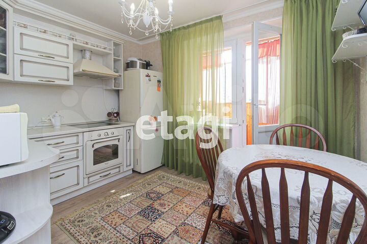 1-к. квартира, 43 м², 3/14 эт.