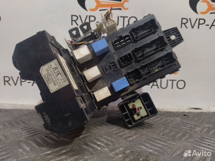 Блок предохранителей Hyundai Santa Fe 2000-2012