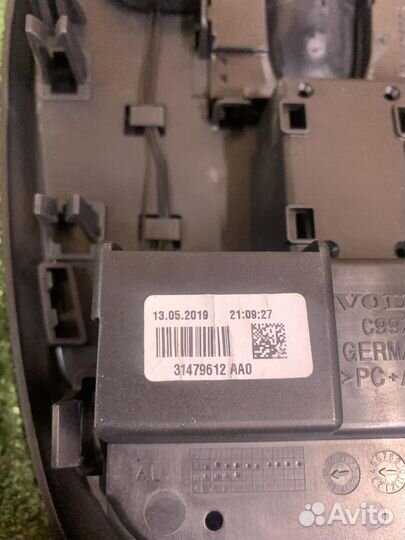 Плафон освещения салона Volvo S90 S60 XC90 XC60