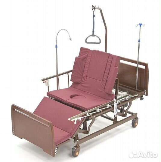 Медицинская кровать для ухода за больными