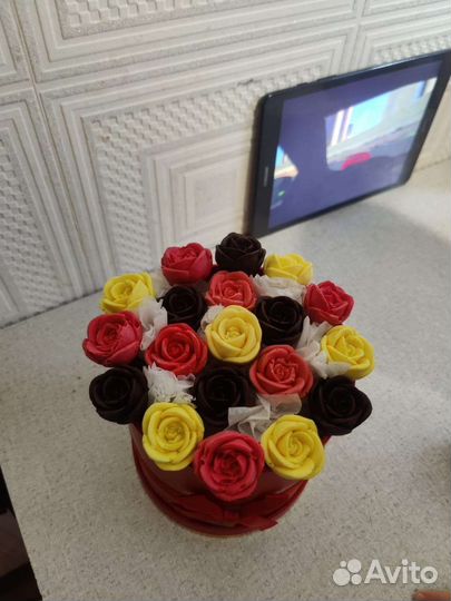 Букет из шоколадных роз