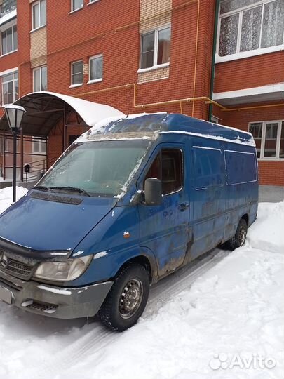 Mercedes-Benz Sprinter цельнометаллический, 2002