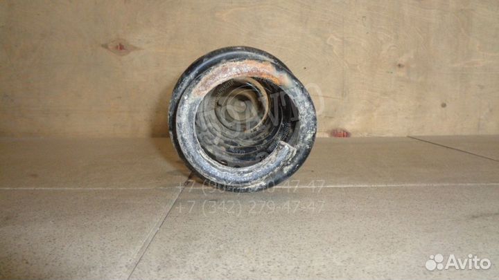 Пружина задняя Skoda Rapid 1