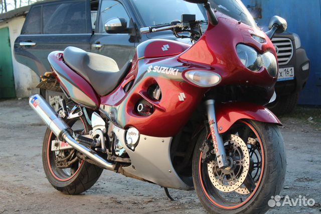 Suzuki gsx750f Katana