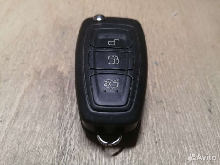 Ford Focus 3 выкидной чип ключ 3 кнопки