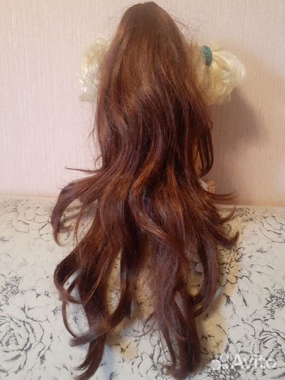 Хвост шиньон на крабе