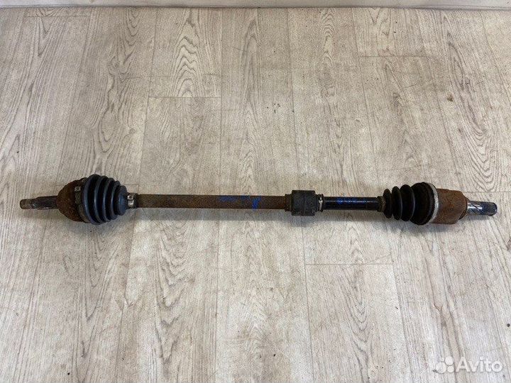 Привод передний правый Nissan Note E11 (1.4)