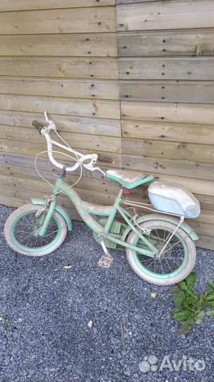 Детский велосипед четырехколесный 12