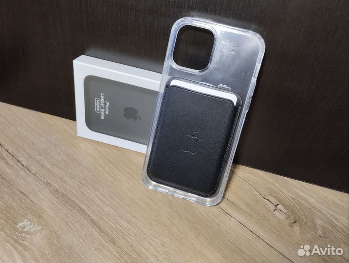 Чехол на iPhone 11/12
