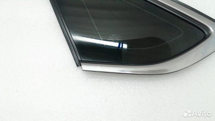 Стекло кузовное глухое заднее левое Ford Mondeo 5