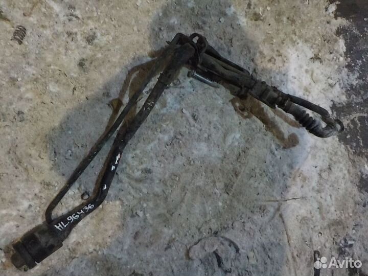 Горловина топливного бака Toyota Highlander 2