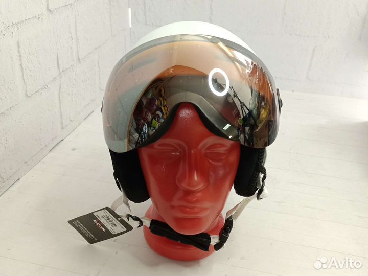 Шлем горнолыжный