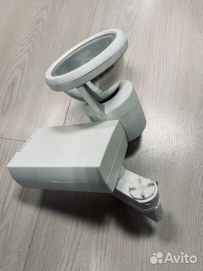 Трековый светильник с адаптером