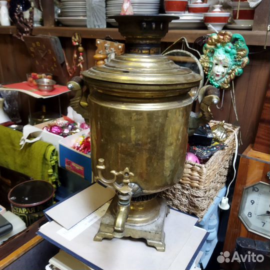 Старинный самовар на углях с медалями до 1917