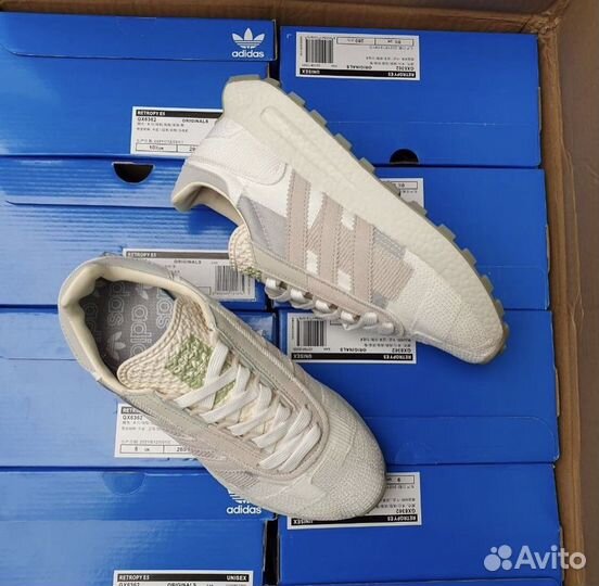 Кроссовки Adidas Retropy E5