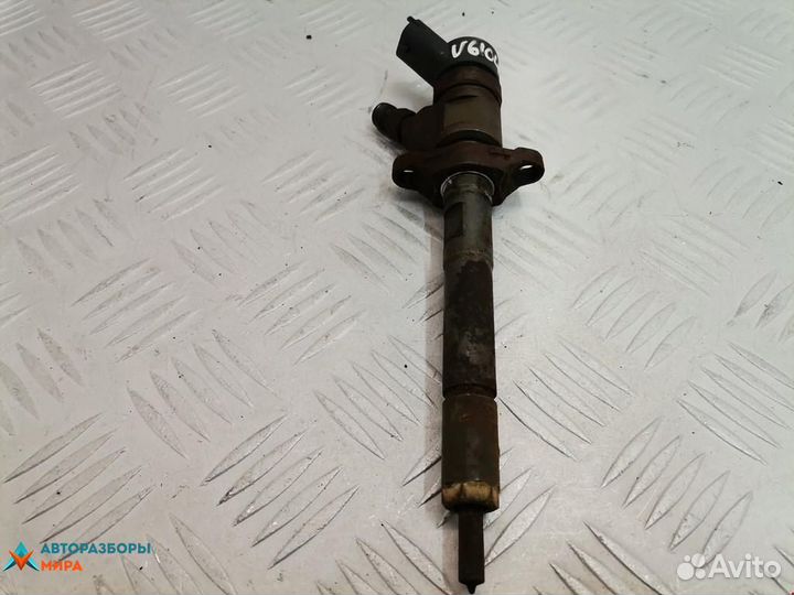 Форсунка Ford Fusion рест. 2006 1477146