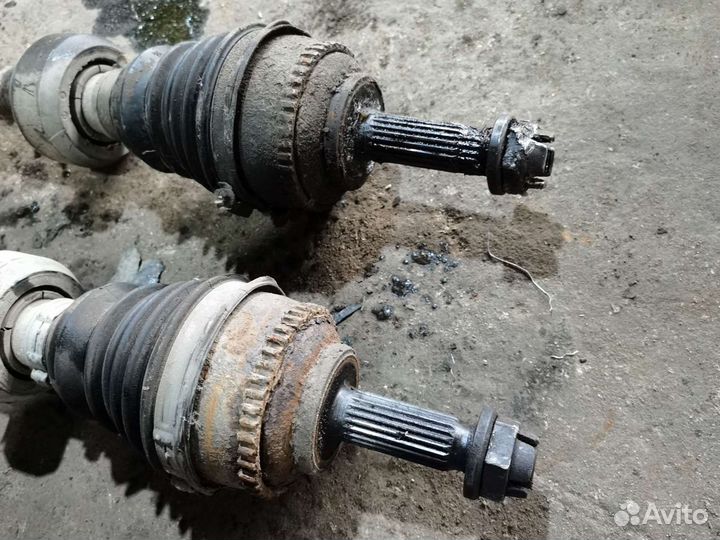 Шрус привод правый renault scenic 1 k7m МКПП