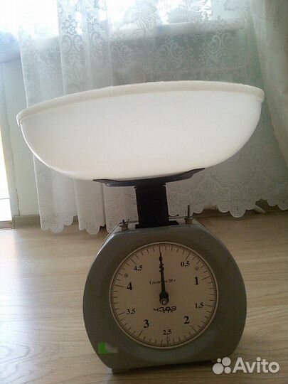 Весы настольные бытовые